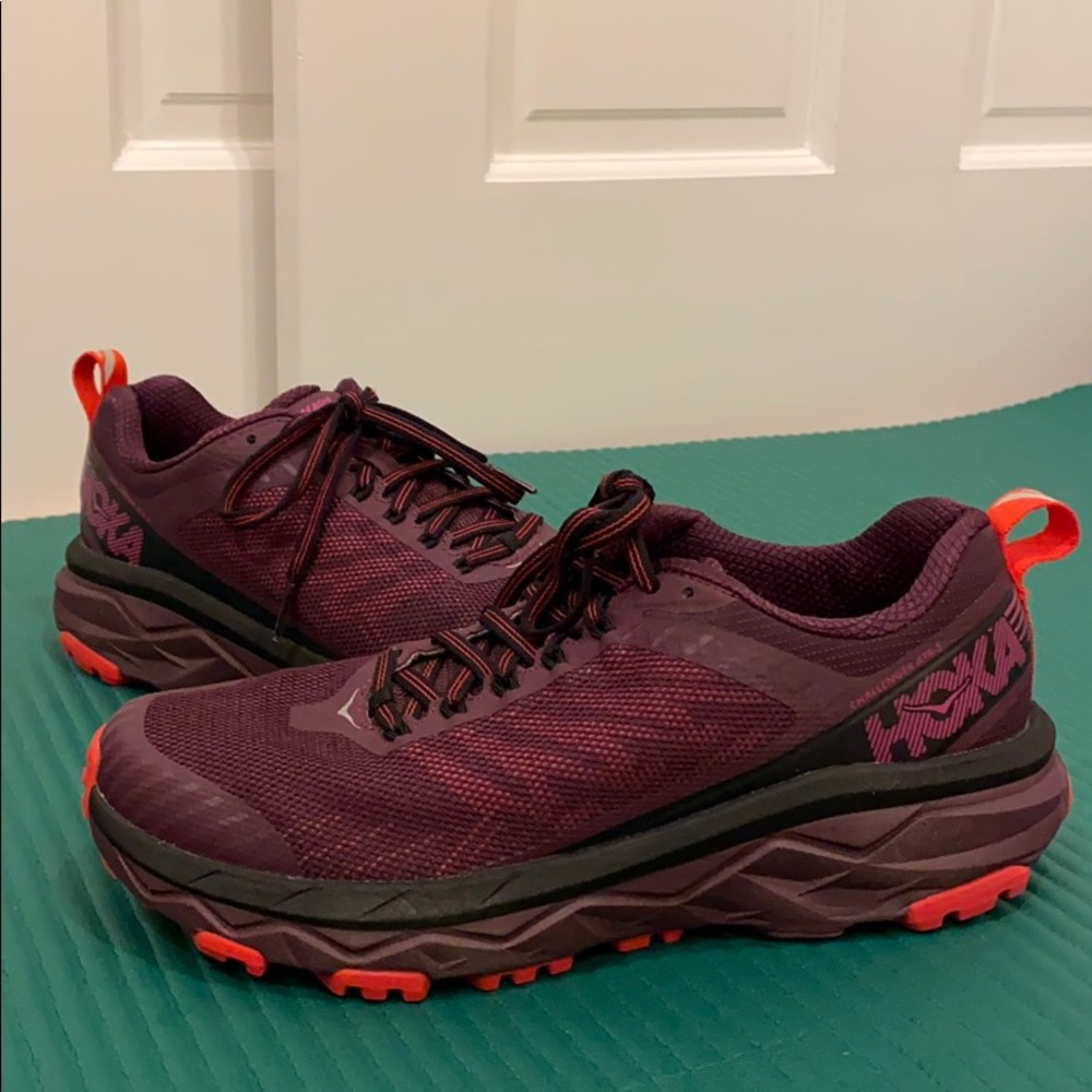 Hoka One One Women’s Challenger ATR 5 size 7.5